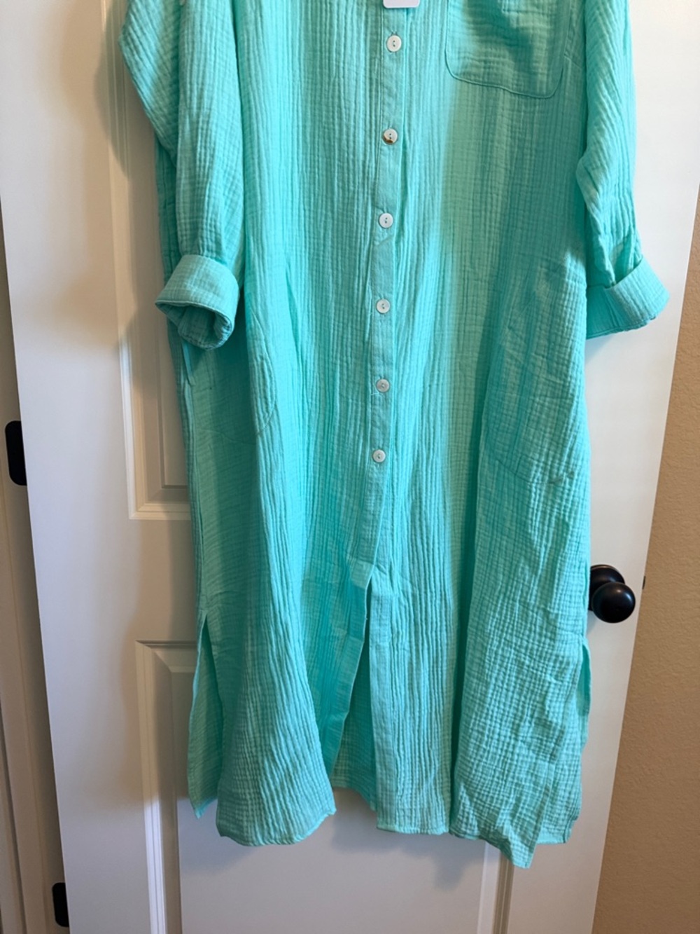 Dear Scarlett Relaxed Button-Front Maxi Dress in Aqua - Picture 7 of 12